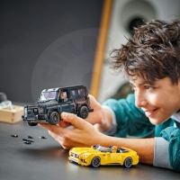 LEGO® Speed Champions 76924 Mercedes-AMG G 63 a Mercedes-AMG SL 63_(2)