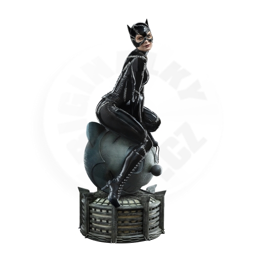 Iron Studios socha DC Comics - Batman Return - Catwoman, měřítko 1:4 - 50 cm